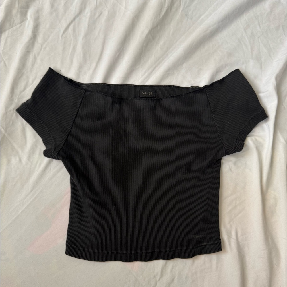 Brandy Melville Black Cap Sleeve Fitted Crop Blouse